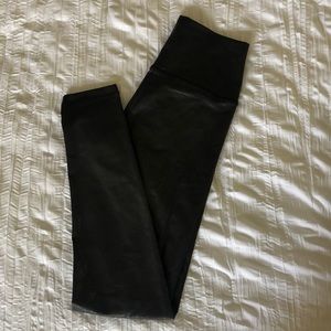 Aerie Offline Leggings Faux Leather Cracked